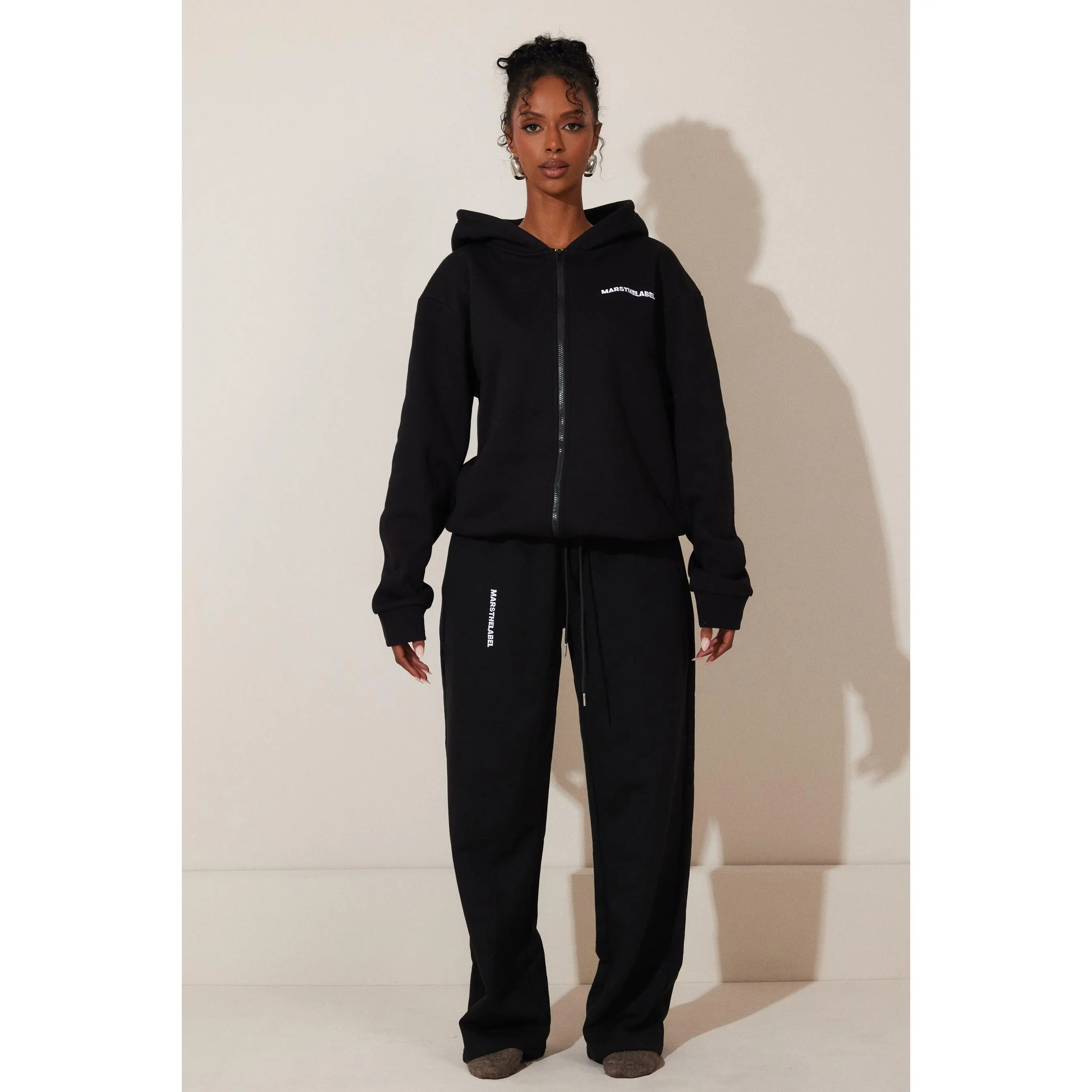 The Essentials Long Zip Jacket - Black