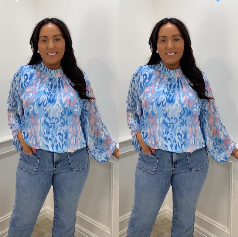 Product Introduction of Rachel Bubble Hem Top for Women - Onesize 8-18 - Womenswear, Shirts 30