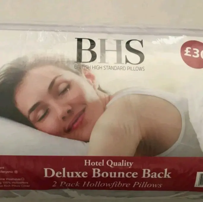 Pack of 2 hotel quality stripe soft pillows Cotton Soft Anti Bacterial Washable White 0