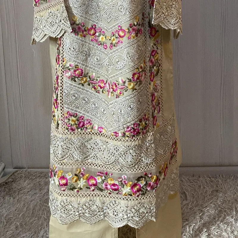 Karma collection floral suit 2