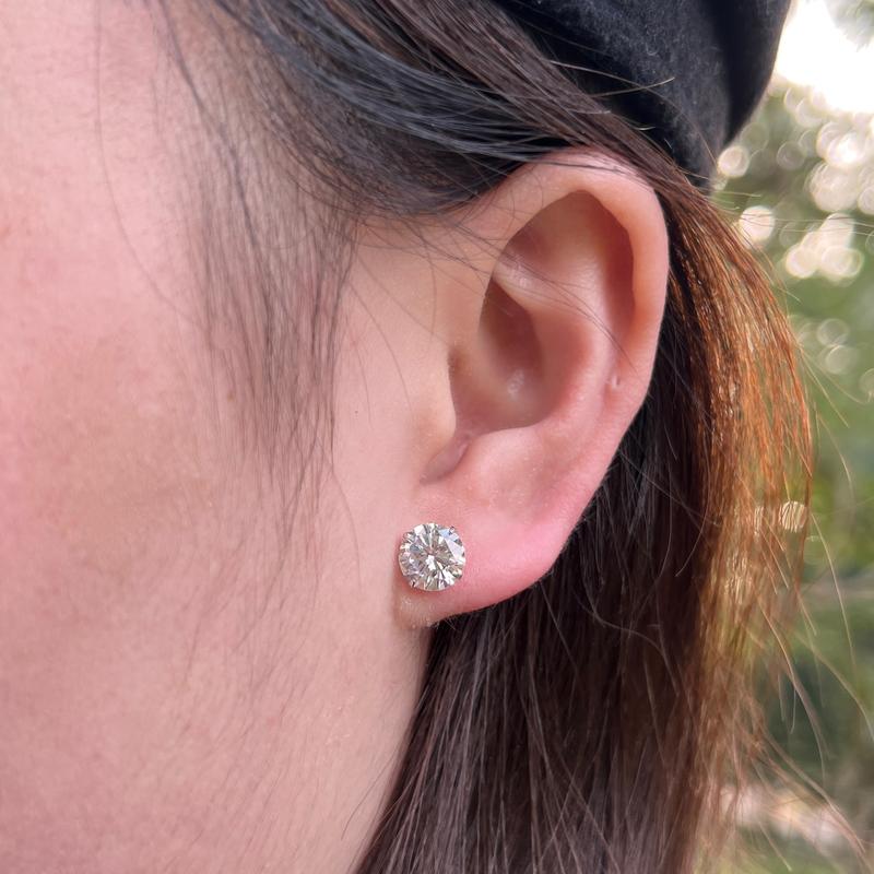 Round Brilliant Cut 8mm Studs Sterling Silver 925 2