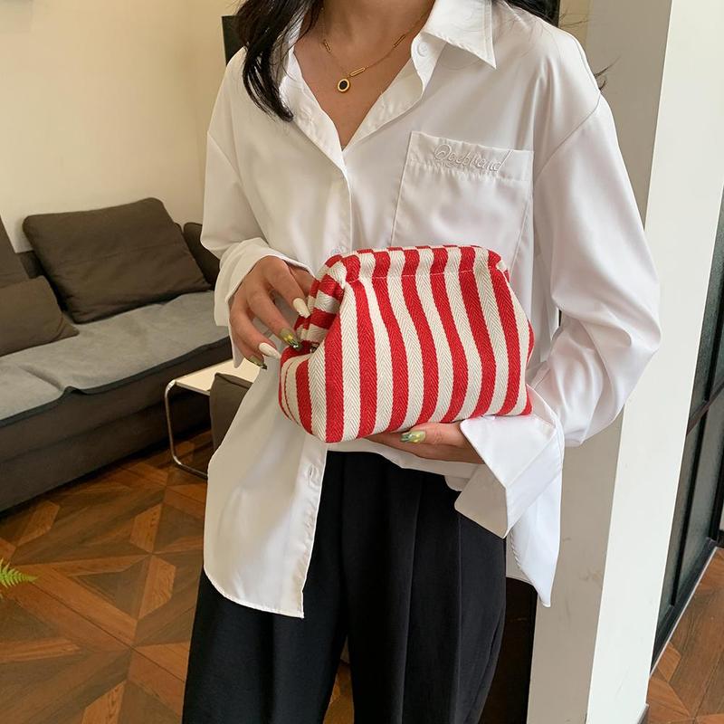 Product Introduction of Crochet Canvas Clutch Purse for Women Summer Beach Clutch Bag Ruched Cloud Bag Colorblock Ladies Luxury Evening Handbag Purse 71