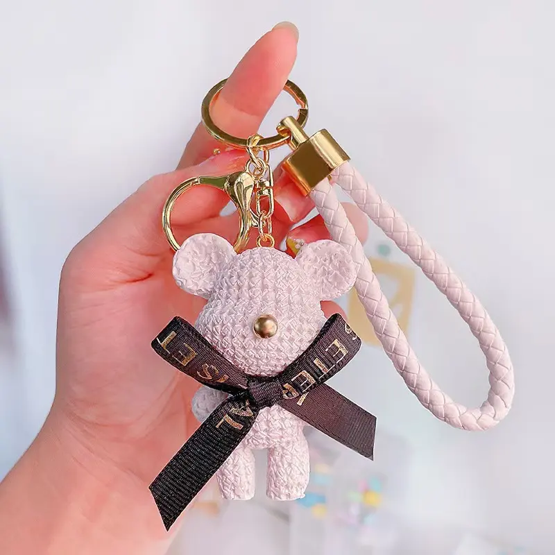 Exquisite bear car keychain