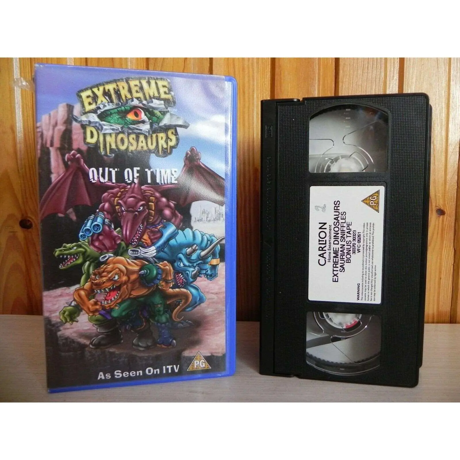 2x Tape: Extreme Dinosaurs; Out Of Time - As Seen On ITV - Cartoon - Kids VHS