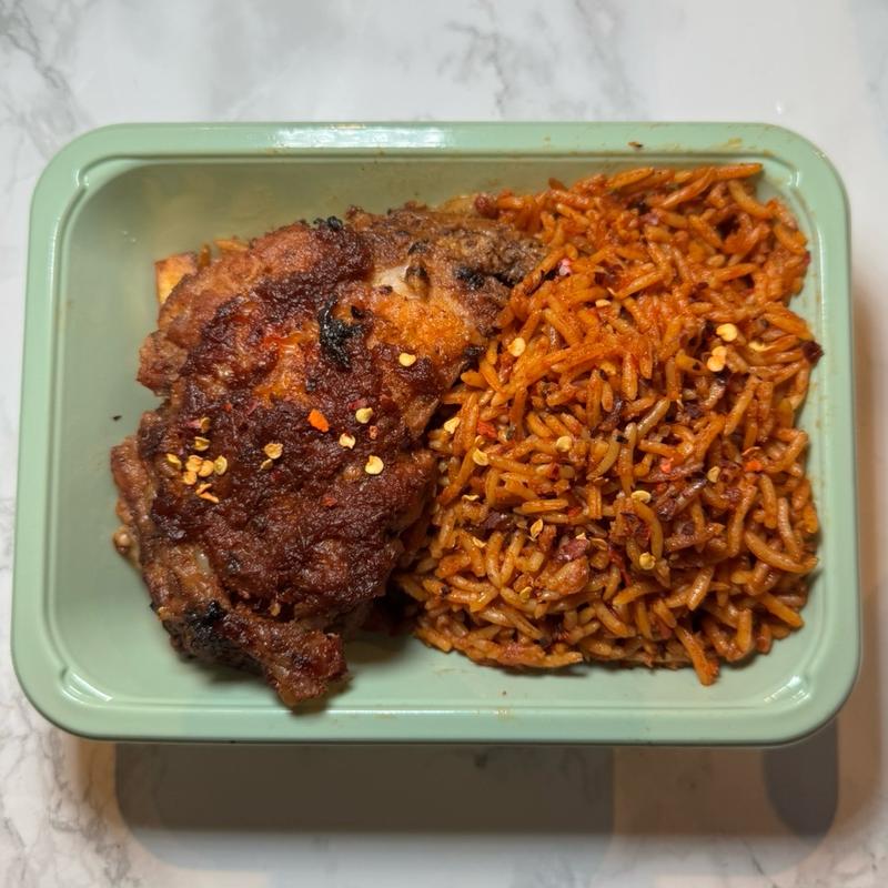 Jollof Rice, Plantain, and Spiced Chicken - Delicious African Cuisine - Food Traditional Instant 5