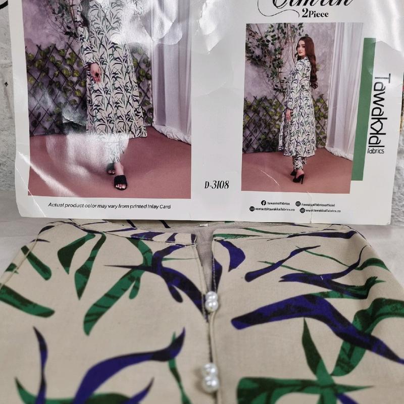 medium 2 piece  Tawakkal  lawn suit 3