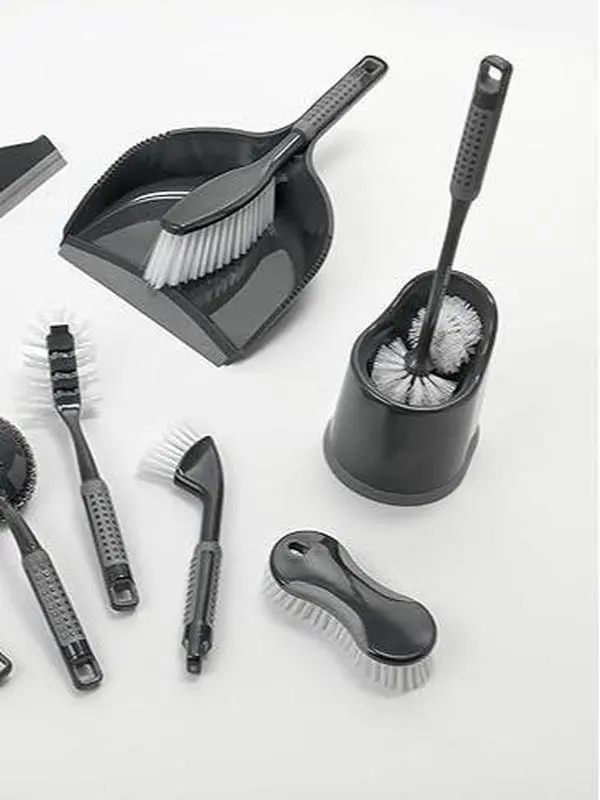 Scrubbing Brush with Soft Rubberised Grip and Durable Bristles, Metallic Graphite, 16.5 x 8 x 5 cm 3