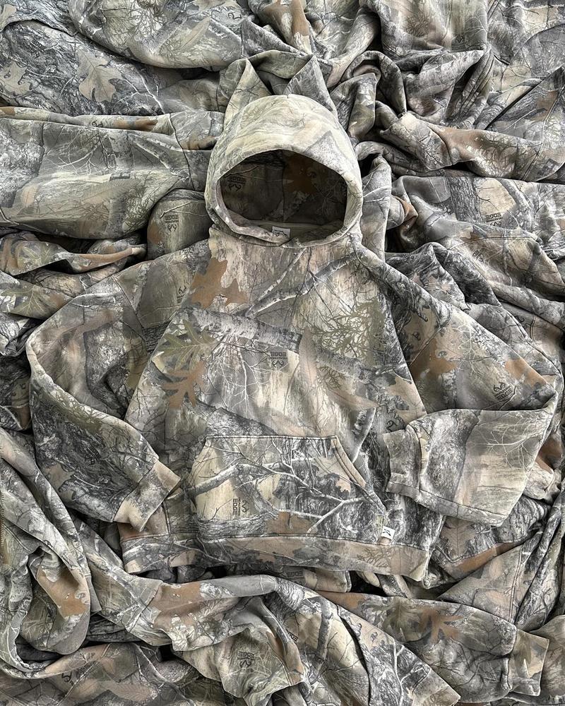 Product Introduction of New Y2k Streetwear Hoodie Retro Camouflage Oversized Loose Hoodie for Mens and Womens Harajuku Punk Rock Fashion Pullover Hoodie Menswear Sweatshirts 0