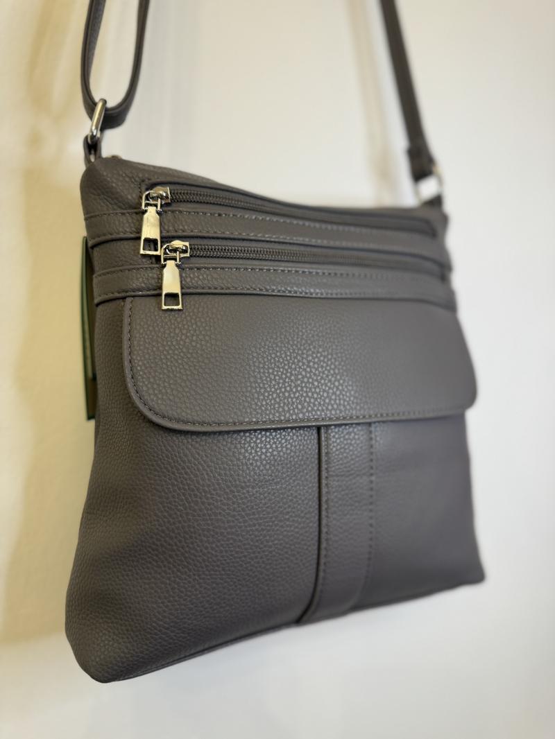 Product Introduction of Women's Crossbody Bag with Front Pocket - Perfect for Everyday Use shoulder  bag 6