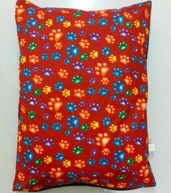 Large & Extra Large Polycotton Dog Bed | Random Colours Washable Zipped Cushion | Soft Cosy Dog Replaceable Zipped Washable Cover Pet Dog Bed Supplies Pet Pillow Available In Random Colours |Pet Dog Bed Cat Beds Luxury Soft Washable Puppy Cushion Pet 2