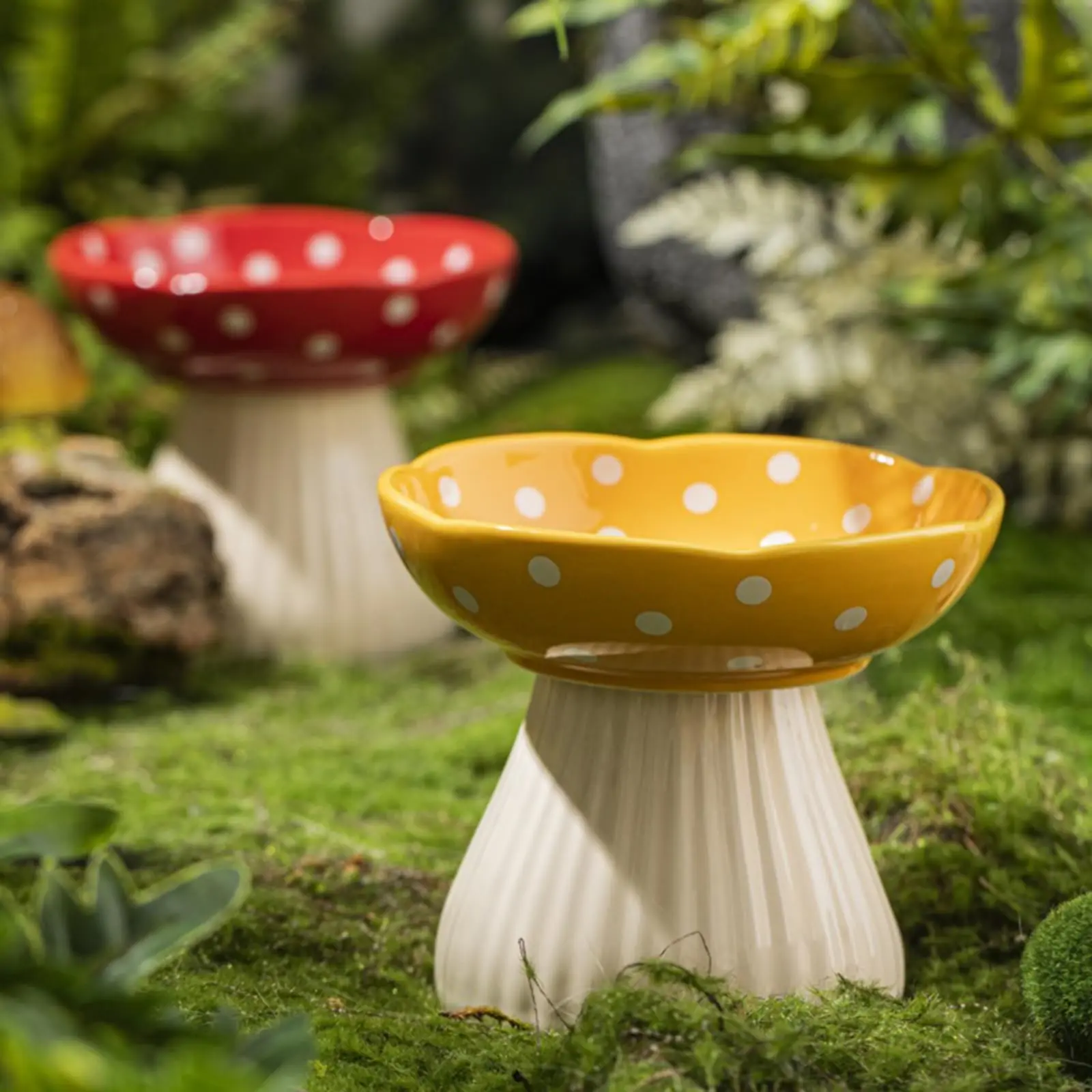 【LOLOVELO】6 Inch Mushroom Cat Bowl Ceramic Elevated Shelf, Beard Friendly Raised Cat Food Bowl for Food & Water for Flat Inclined Cat Plat