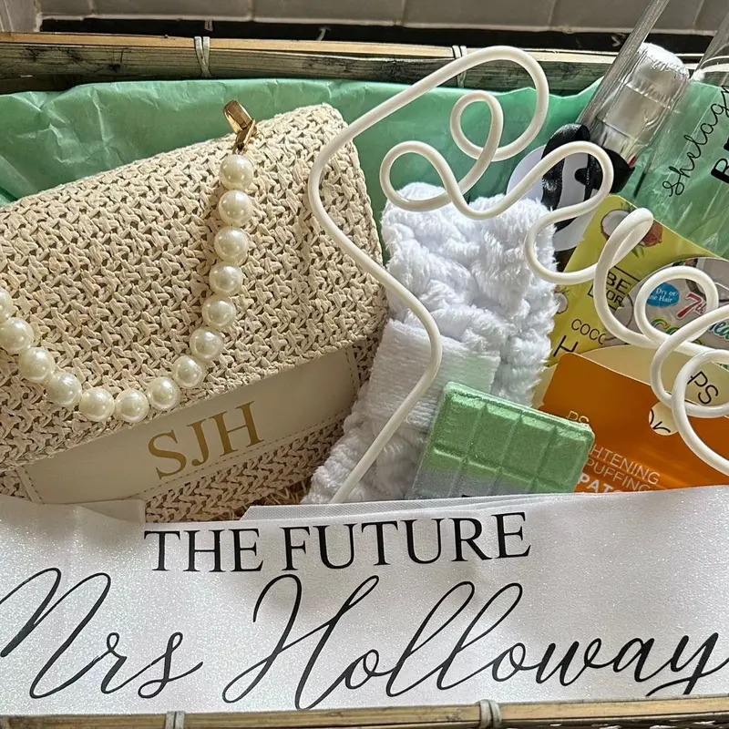 Pearl Personalised Straw Crossbody Cream Bag 3