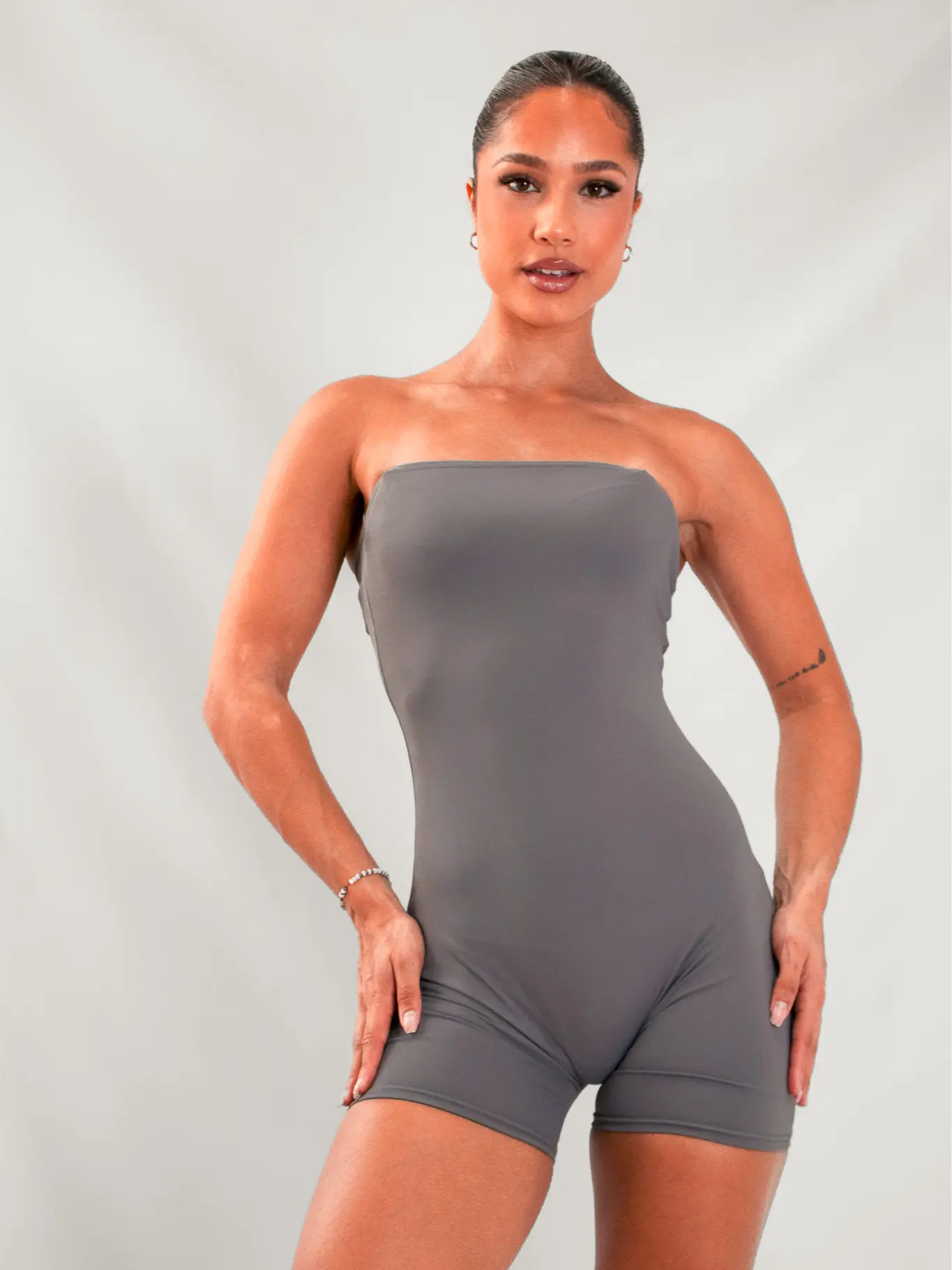 Saint Me Women's Luxe Sculpt Romper - Perfect for Any Occasion