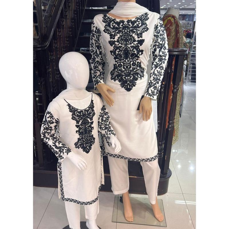 HK29 Readymade White Mother & Daughter Linen Suit 3