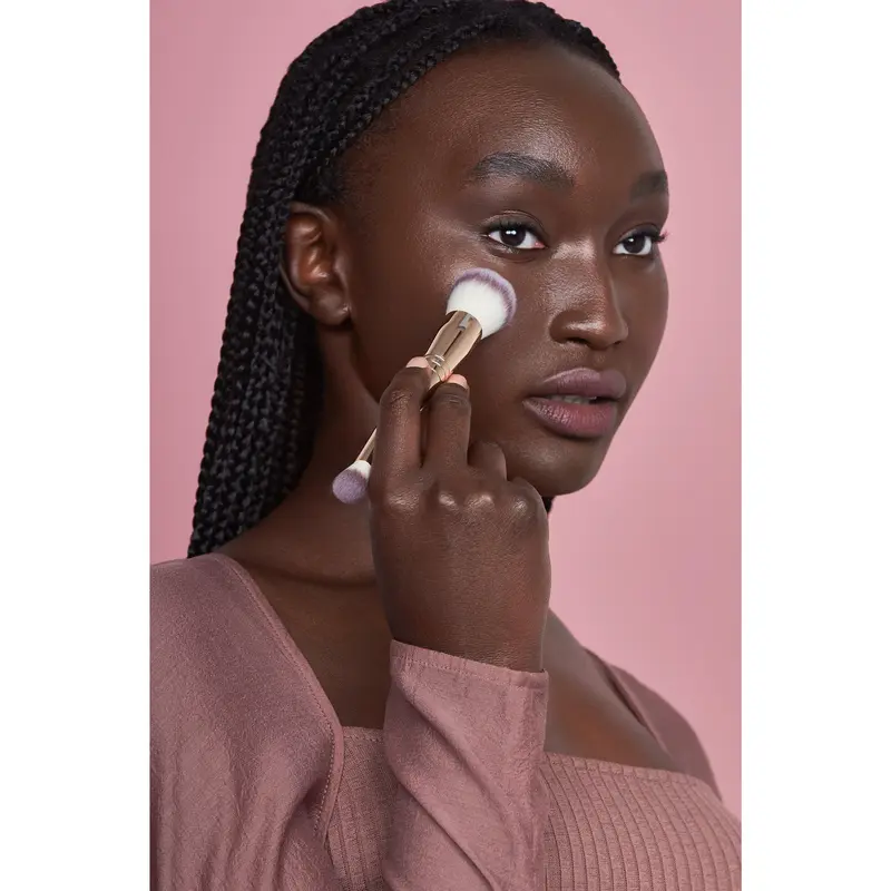 Complexion Duo Brush 2
