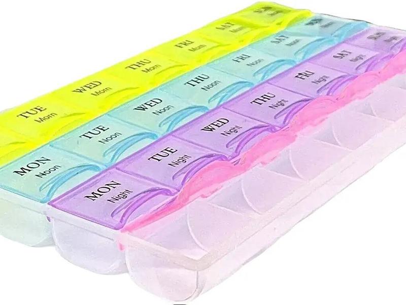 Pills box 28 Slot 7 Days Weekly Tablet Medicine Box Holder Storage Organizer 0