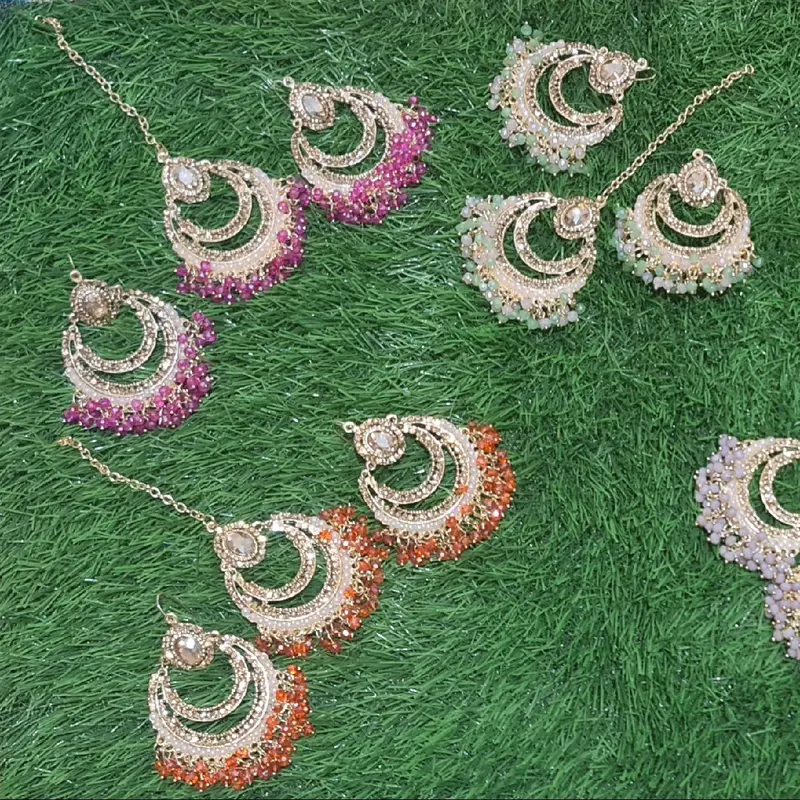 tika Earing set with pearl 0