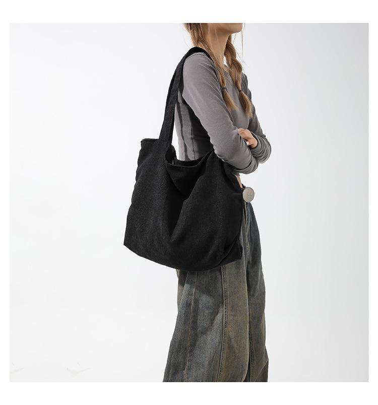 Product Introduction of Large Capacity Shopping Bag Casual Art Canvas Handbag Corduroy Tote Bag Simple Retro Shoulder Bag 4