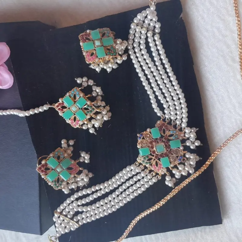Peals necklace kundan set 1