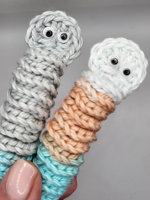 Cotton Crochet Worry Worm. Great for anxiety. Fab for blazer pockets. 4