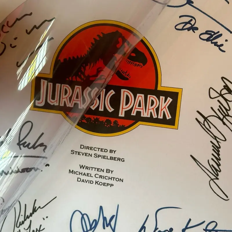 JURASSIC PARK Movie Scrips with Printed Cast Signatures 3