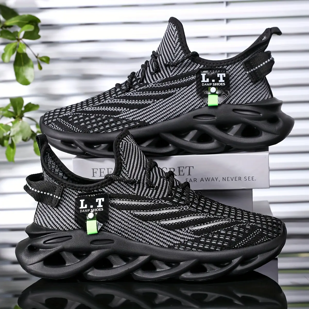 Men'S Fashion Sneakers 2024, Breathable Knitted Fabric Mid-Top Casual Shoes, Solid Color, Round Toe, EVA Sole, Slip-On/Lace-Up, Trendy Sports Running Shoes for Spring/Summer