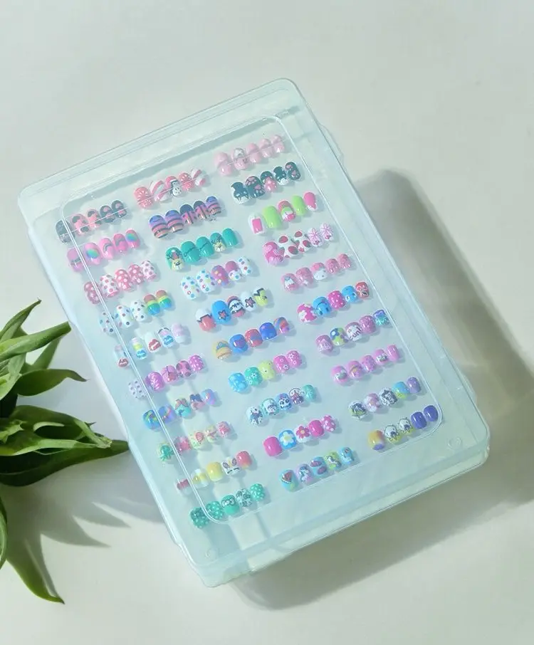 Press on Nail Organizer, Clear Press on Nail Storage Box Acrylic Nail Art Display Packaging Box Fake Nail Storage Case with Transparent Tape (Not Inlcuded Press on Nail) Plastic Lightweight