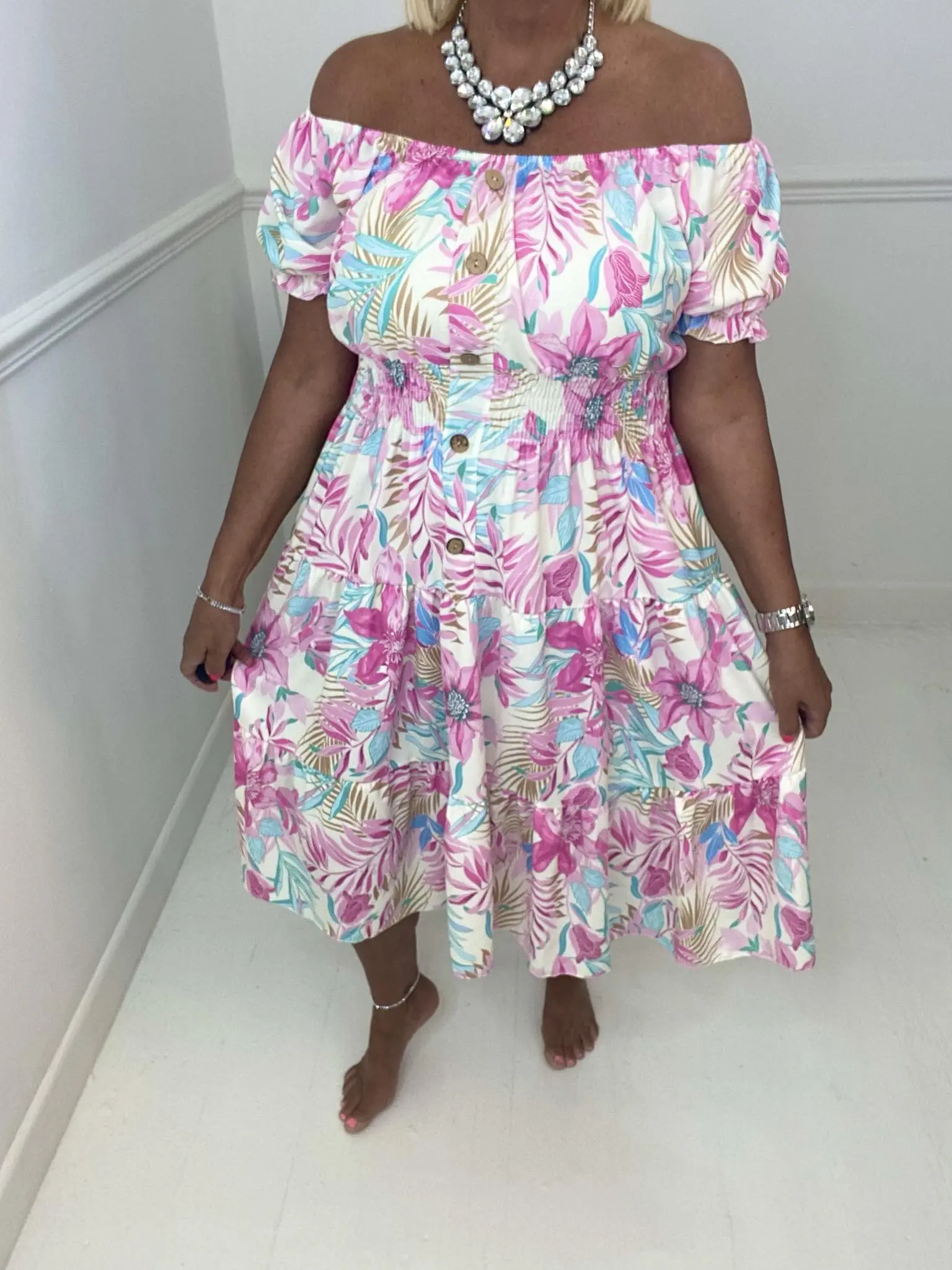 Printed magic midi dress one size 12-22