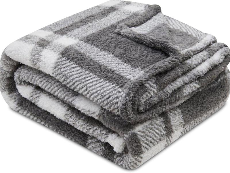 Fluffy Check Throw 130 x 180cm Extra Large Teddy Fleece Sofa Set Bed Blanket Christmas Throw Soft & Cozy Thermal Warm Checkered Travel Throws Blush Pink Green Charcoal Rust 4 Elegant Colors 3
