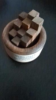Product Review of Walnut Wood Aromatherapy Diffuser for Essential Oils Fragrance Perfume Freshener Woody Scented oil pure blend from A** N**e 0