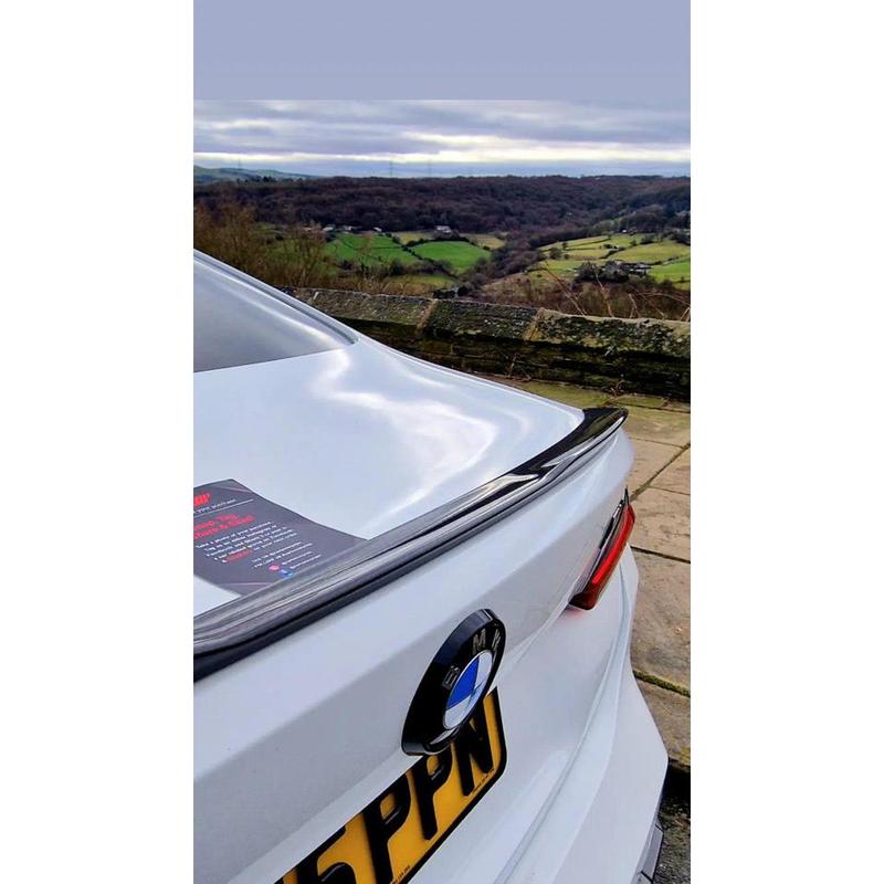 BMW G22 Black Rear Badge Surround Roundel - GLOSS BLACK m4 4 Series G82 G83 2