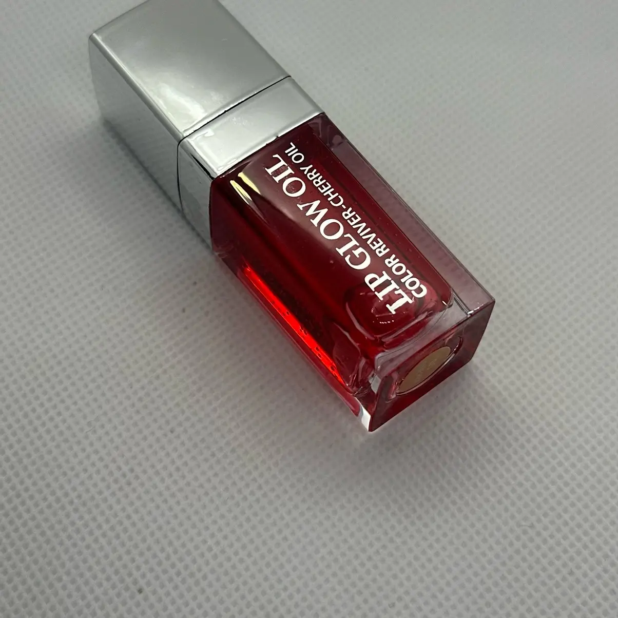 Lip glow oils