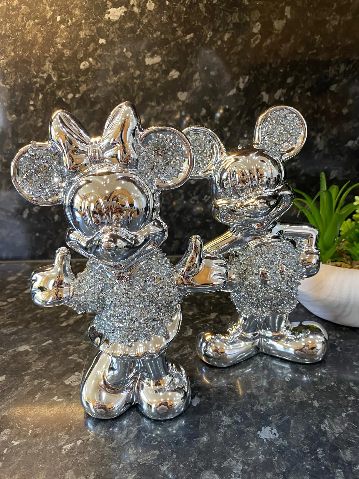 Set Of 2 Bling Ornament Free Standing Silver Crushed Crystal Diamond Best For Gifts Decor Ceramic Reflective Figurine