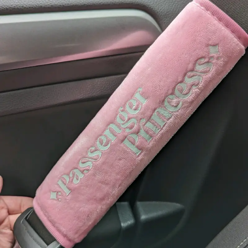 Passenger Princess seat belt cover in Pink for a comfortable and stylish ride 4