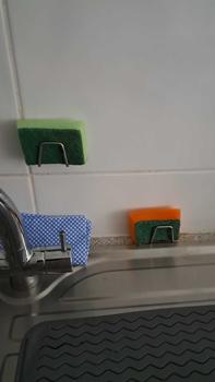 Product Review of Summer Sink Sponge Holder (1 Count ), Self-adhesive Sponge Hook, Kitchen Sink Sponge Storage Holder Drying Rack, Multifunctional Kitchen Gadget Organiser, Kitchen Accessories, Gadgets for The Home from J**e M**d 0