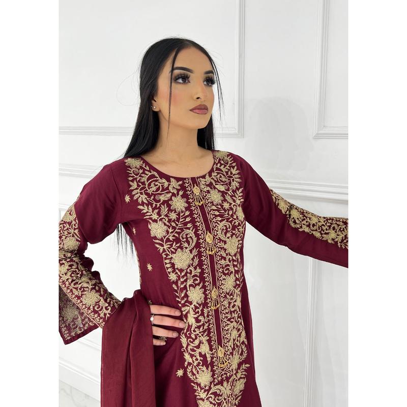 HK271 Jabeen - Maroon Linen Oufit 2