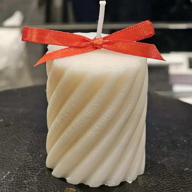 Twist pillar candle