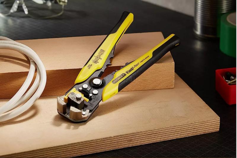 Product Introduction of STANLEY FATMAX Automatic Wire Stripper, Strips 10-22 AWG wire with Spring loaded handles, Comfortable grip annd Adjustable wire stop 6