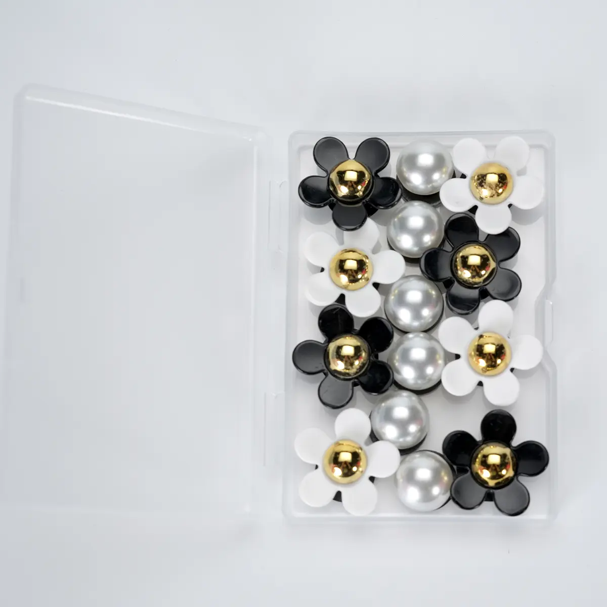 Floral Pearl Bag Charms, Flowers Decoration for Bags, Personalised Designs, Black and White Flowers with Pearls