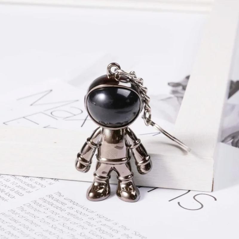 Handmade 3DKeychain Space Robot Astronaut Astronaut Man Gift Present Occassion Gold Silver Black Blue For Him Anniversary Birthday 4