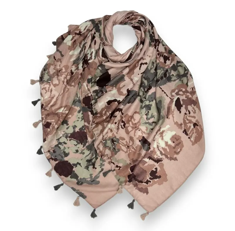 Soft and Breathable Printed maxi Hijab in Cotton Viscose Blend for Muslim Fashion Women 4