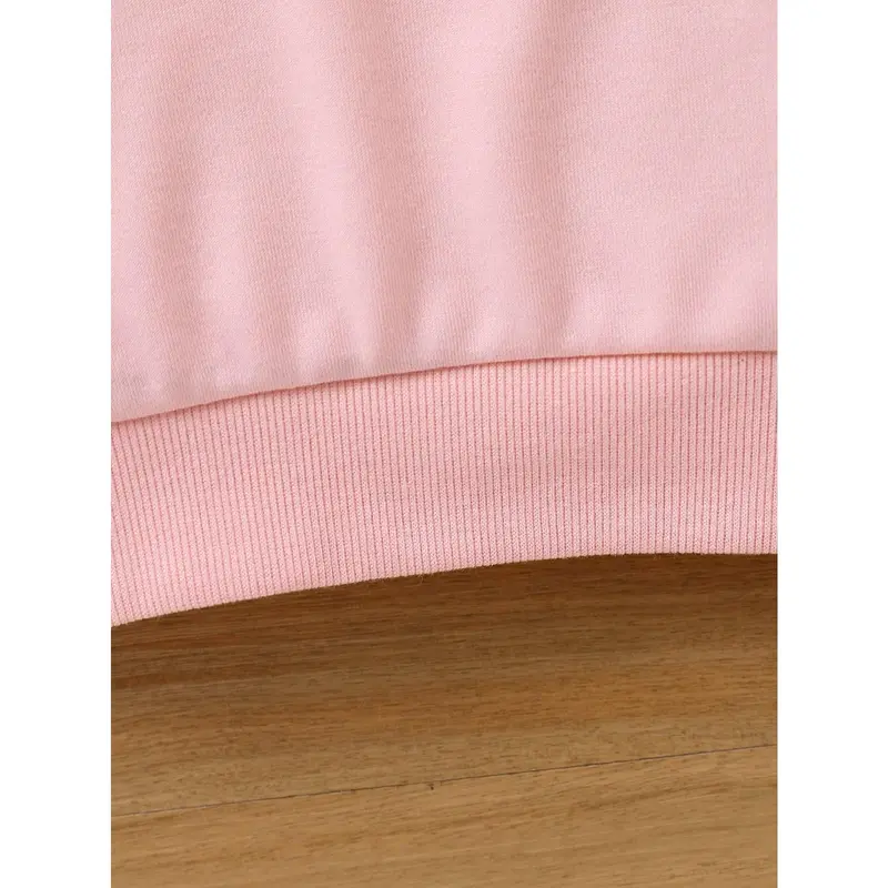 Young Girl Plaid Heart Embroidery Pullover 4