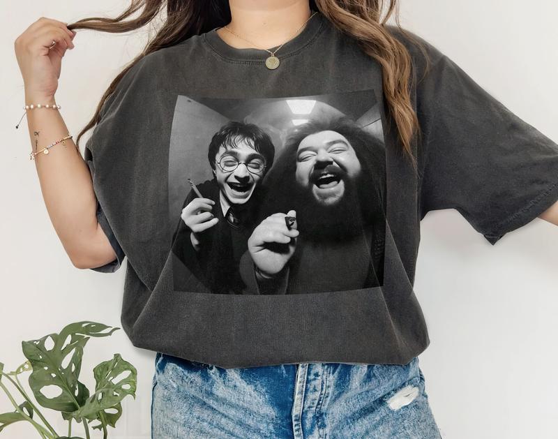 Funny Shirt, Harry And Hagrid Selfie T shirt, Potter Cctv Meme Tshirt, Black And White Wizard Tee Cotton Menswear Top Streetwear 1