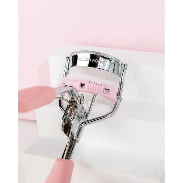 Brushworks Pro Lash Curler with Comb 4