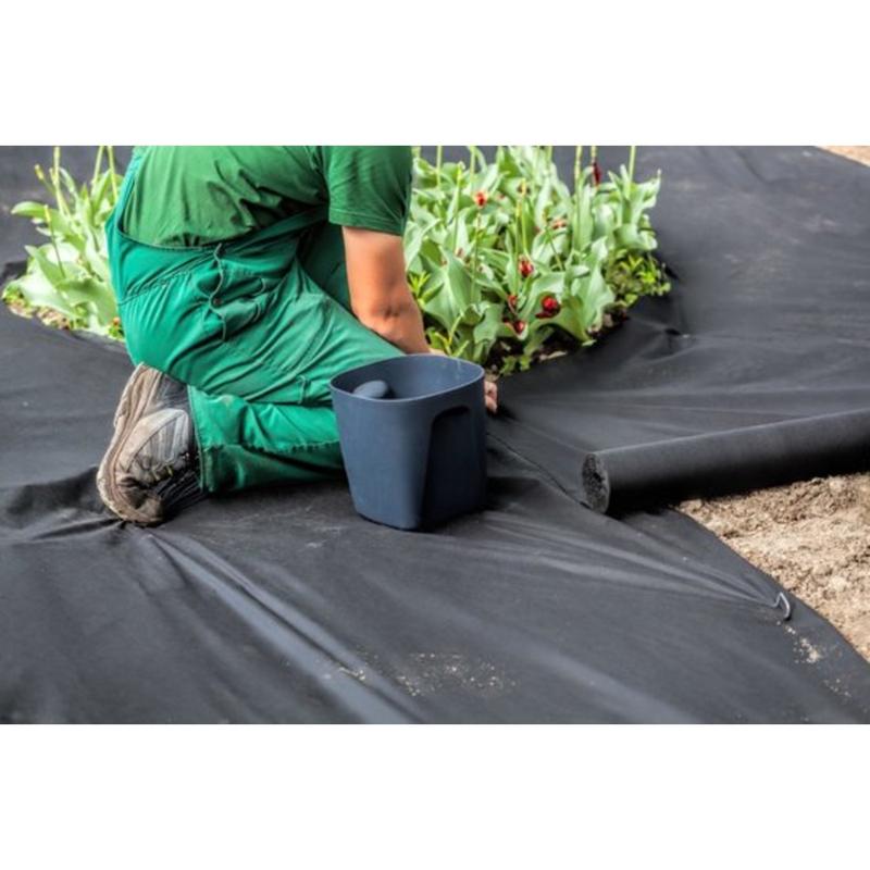 Black Weed Control Fabric Roll 1.5x8M Ground Cover Weed Suppressant Membrane for Garden Patio Landscaping Flower Beds Weed Barrier Cloth 1