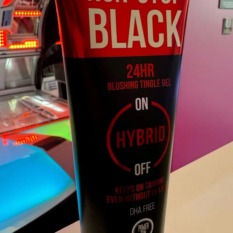 All 3 of the NON-STOP BLACK collection - 24HR BLUSHING TINGLE GEL ON HYBRID • KEEPS ON TANNING EVEN WITHOUT UV LIGHT  NON-STOP BLACK 24HR BRONZING BUTTER ON HYBRID OFF KEEPS ON TANNING EVEN WITHOUT UV LOH DHA FREE POWER 1HN 250ml/ Bronzer 3