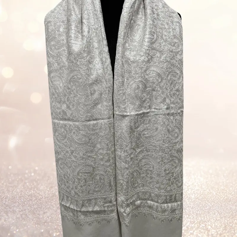 Luxurious  fine Kashmiri Embroidery Shawl Scarf Wrap  Hijab Fine Wool White on White 1