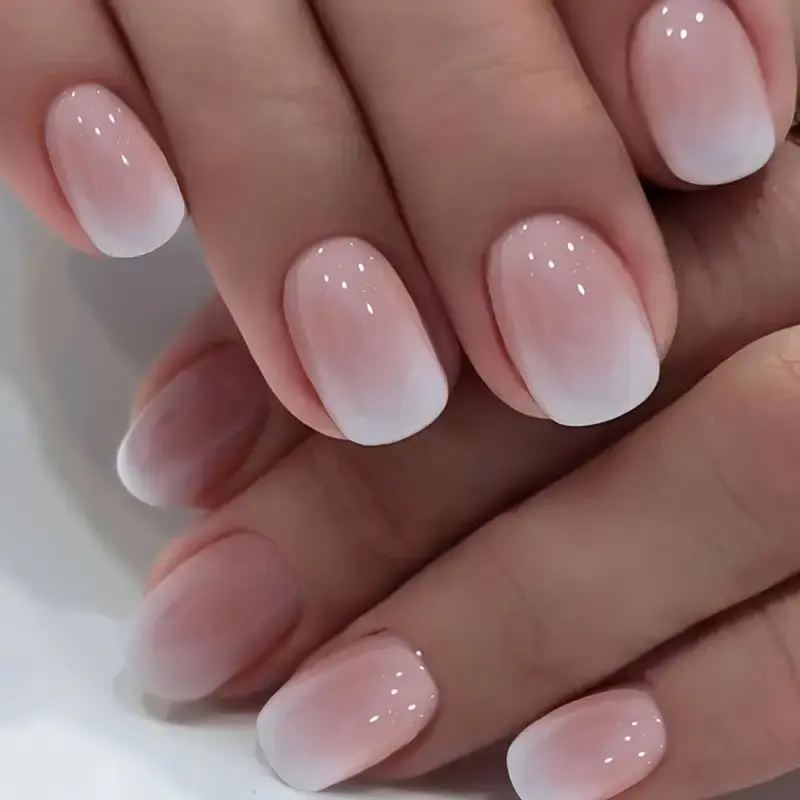 ICONIC CARRY 24pcs Pink Gradient Press-On Nails – Short Square Glossy False/FAKE Nails for Women | Valentine's Day Nail Set | Reusable Nail Art Kit box bt  art  box  press  ons