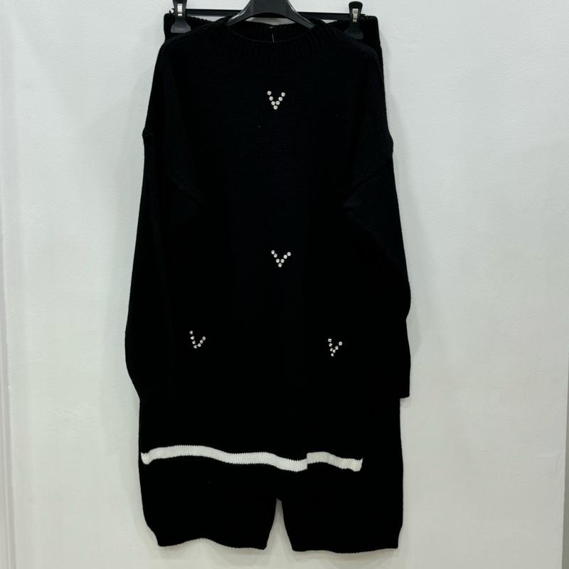 Women's Knit Co-ord with Diamanté Design - Loose Fit 4