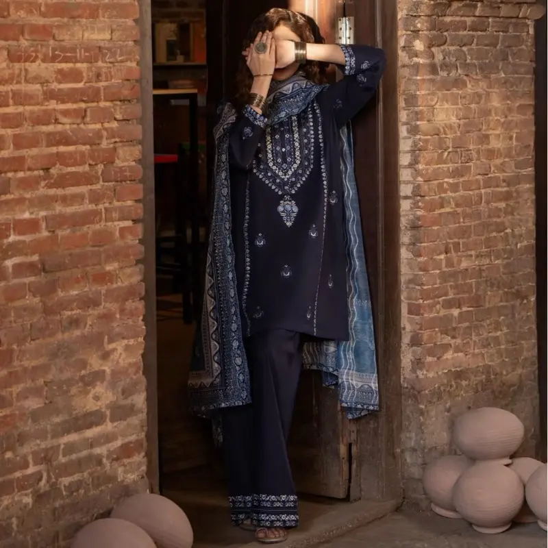 CasualLite Bazaar Summer Festive 3 Piece Suit